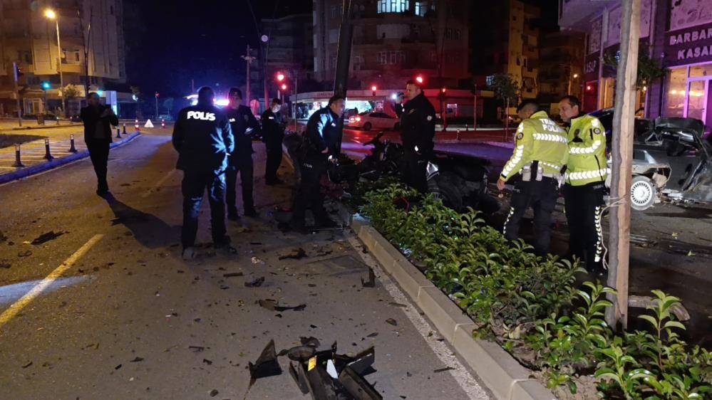 Feci kaza! İkiye bölünen otomobildeki Nazlı Eyisatır öldü 8